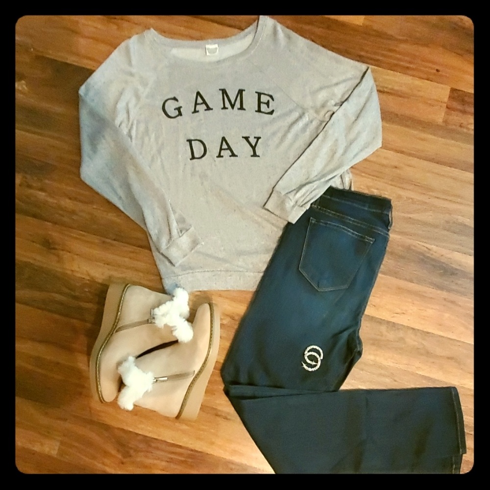 Game Day Crewneck